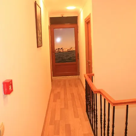 Hotel Kalamarı Büyükada 1 4*