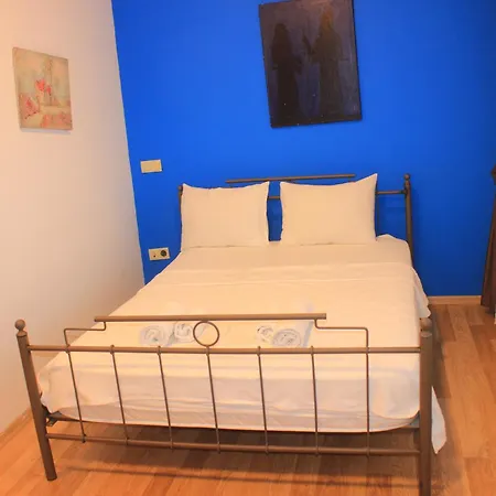 Hotel Kalamarı Büyükada 1 4*